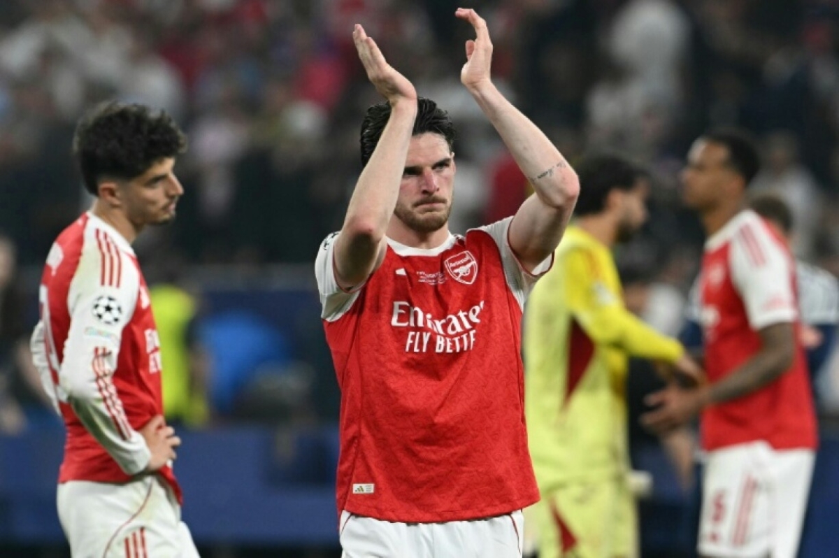 ABC8 chính thức: Rice bảo vệ Gabriel và Eze sau thất bại ở chung kết Champions League - hình ảnh - abc8tiger.vip