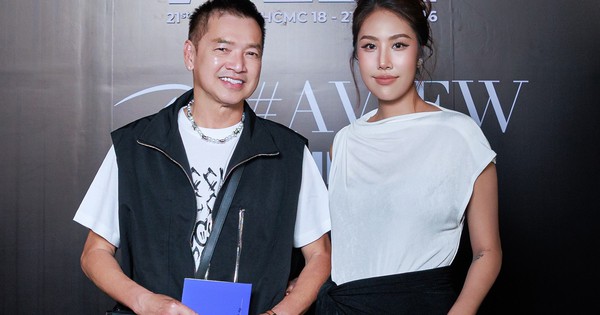 Quang Minh cùng vợ kém tuổi đi sự kiện, tiết lộ cuộc sống hôn nhân: góc nhìn mới cho người chơi Việt - hình ảnh - abc8tiger.vip