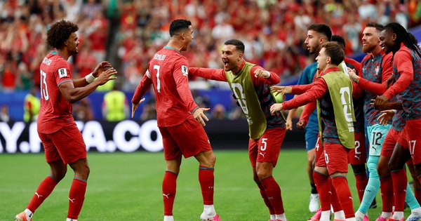 Bồ Đào Nha đáp trả Henry bằng màn trình diễn bùng nổ: Ronaldo ghi bàn, đội bóng thăng hoa - hình ảnh - abc8tiger.vip Bồ Đào Nha đáp trả Henry bằng màn trình diễn bùng nổ: Ronaldo ghi bàn, đội bóng thăng hoa - hình ảnh - abc8tiger.vip