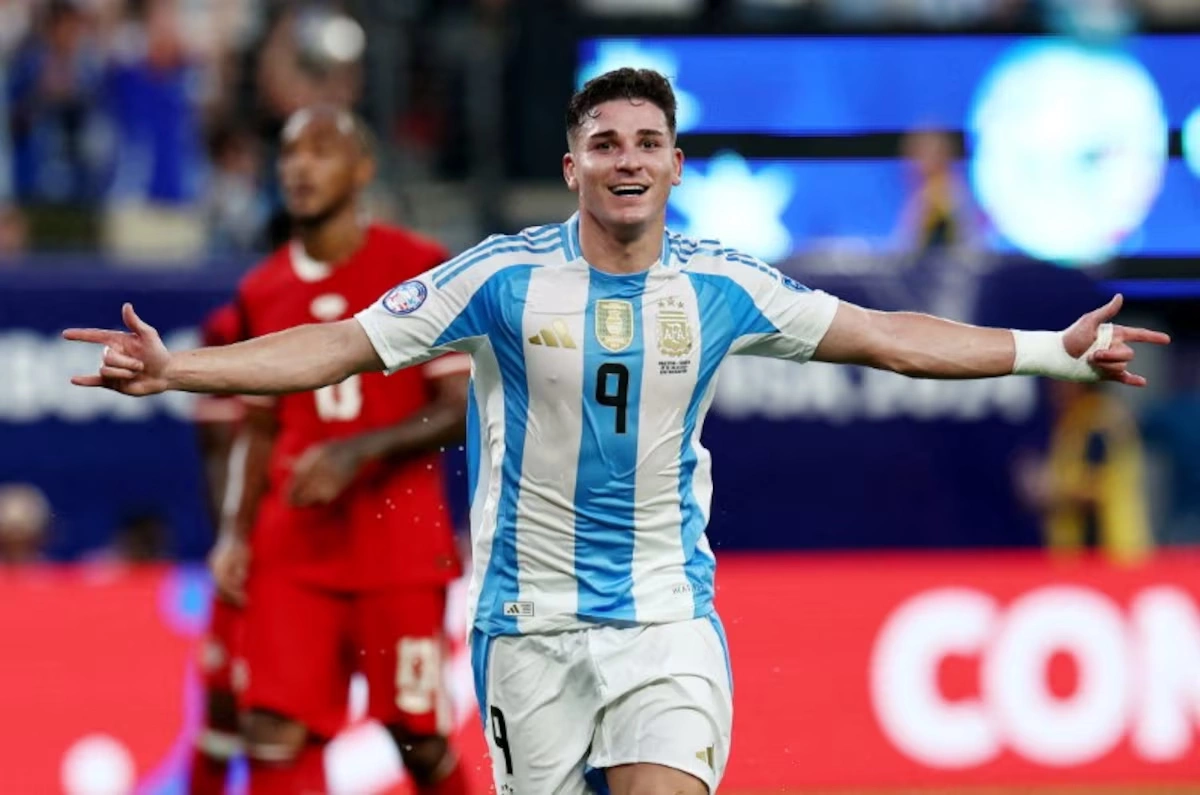 Julian Alvarez Mở Đường Đến Barca: Cơ Hội Vàng Cho Fan Cá Cược Thể Thao Uy Tín - hình ảnh - abc8tiger.vip Julian Alvarez Mở Đường Đến Barca: Cơ Hội Vàng Cho Fan Cá Cược Thể Thao Uy Tín - hình ảnh - abc8tiger.vip