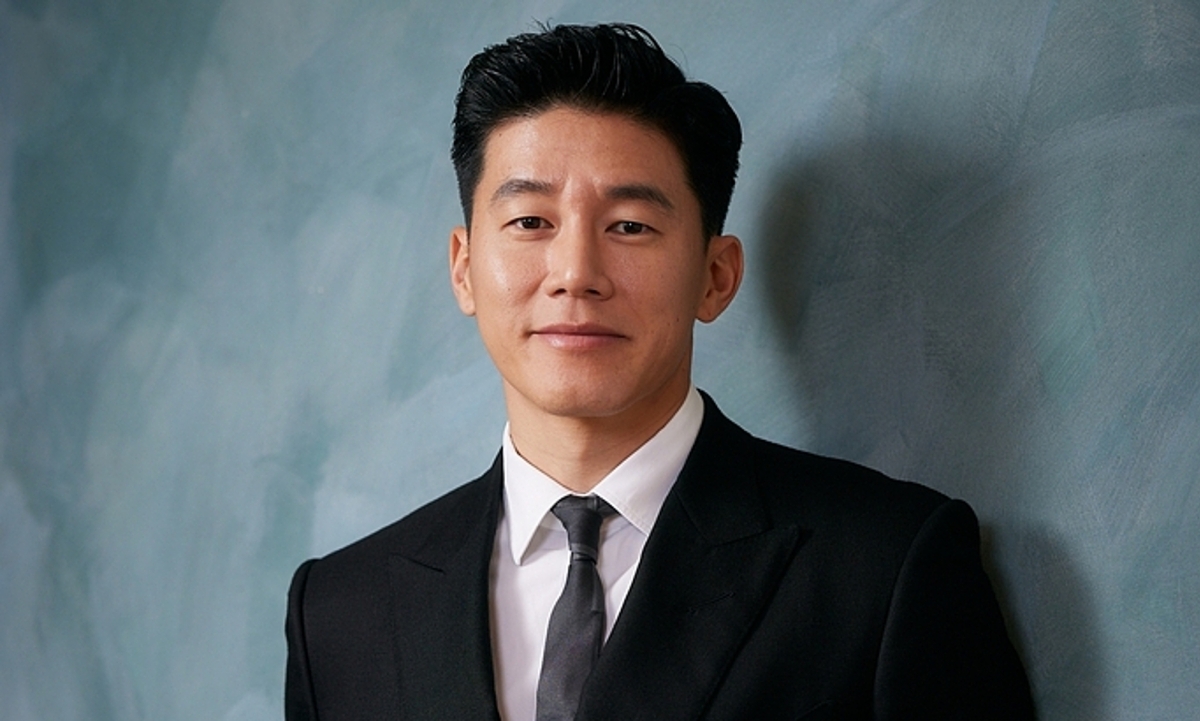 Tài tử Kim Mu Yeol vươn lên từ nghèo khó: góc nhìn mới cho người chơi Việt - hình ảnh - abc8tiger.vip Tài tử Kim Mu Yeol vươn lên từ nghèo khó: góc nhìn mới cho người chơi Việt - hình ảnh - abc8tiger.vip