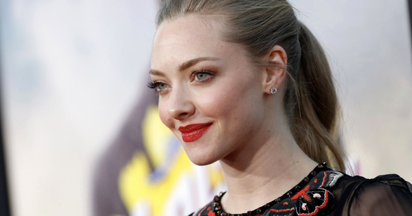 Minh tinh Amanda Seyfried phải thuê vệ sĩ bảo vệ vì vạ miệng: góc nhìn mới cho người chơi Việt - hình ảnh - abc8tiger.vip Minh tinh Amanda Seyfried phải thuê vệ sĩ bảo vệ vì vạ miệng: góc nhìn mới cho người chơi Việt - hình ảnh - abc8tiger.vip
