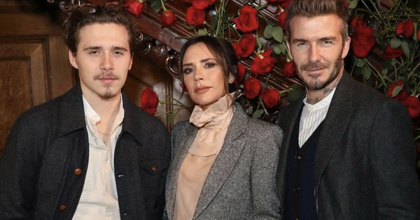 Brooklyn Beckham bị chỉ trích ‘kiếm tiền trên nỗi đau gia đình’: góc nhìn mới cho người chơi Việt - hình ảnh - abc8tiger.vip
