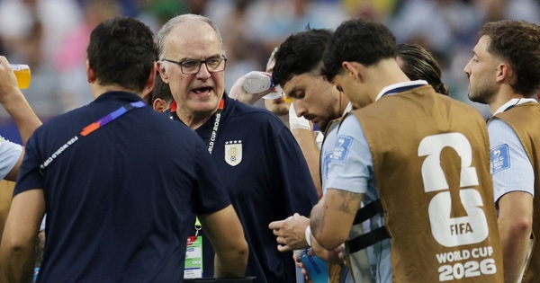 Cầu thủ Uruguay phản ứng dữ dội HLV Bielsa trước trận quyết đấu Tây Ban Nha - hình ảnh - abc8tiger.vip