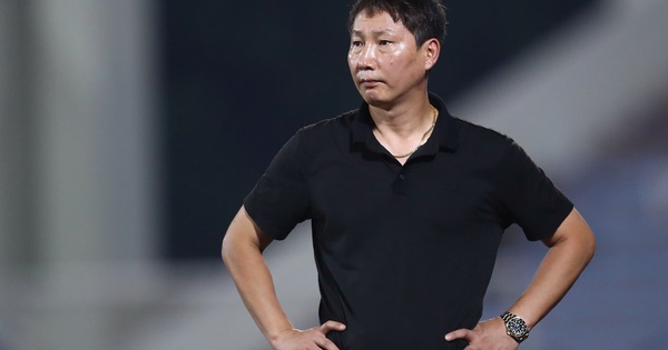 HLV Kim Sang-sik đối mặt thử thách lớn tại Asian Cup 2027 sau thành công AFF Cup - hình ảnh - abc8tiger.vip