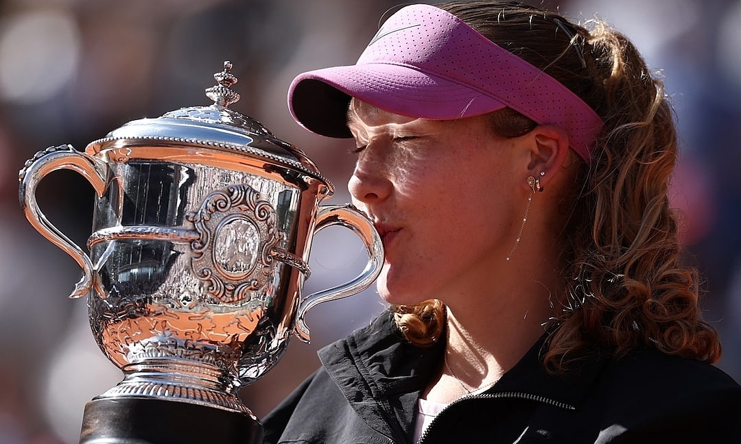 Andreeva Vô Địch Roland Garros 2026: Khoảnh Khắc Lịch Sử Của Cô Gái 19 Tuổi - hình ảnh - abc8tiger.vip