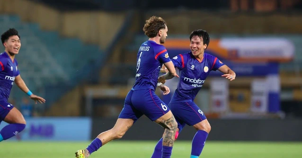 Casino trực tuyến Việt Nam và cuộc đua trụ hạng kịch tính tại V-League - hình ảnh - abc8tiger.vip