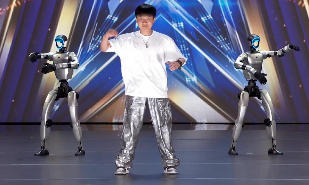ABC8 baccarat và làn sóng giải trí công nghệ từ màn trình diễn robot tại America’s Got Talent - hình ảnh - abc8tiger.vip