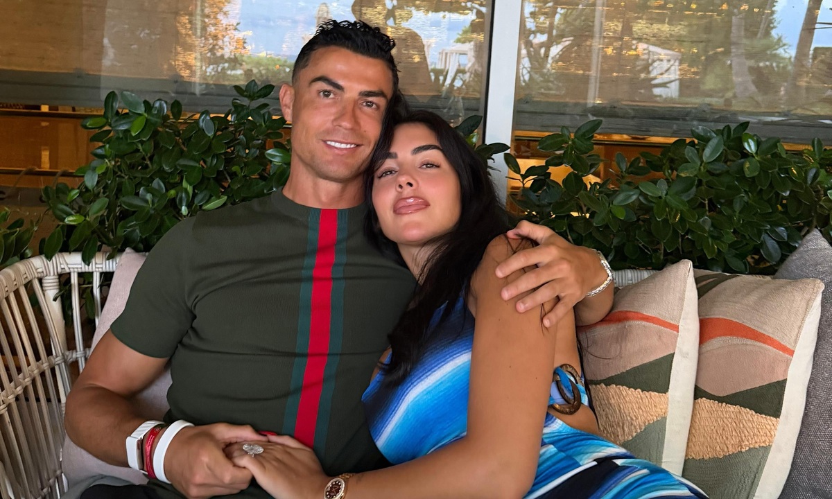 ABC8 Việt Nam: Câu chuyện tình 10 năm của Ronaldo và Georgina truyền cảm hứng cho giới trẻ - hình ảnh - abc8tiger.vip ABC8 Việt Nam: Câu chuyện tình 10 năm của Ronaldo và Georgina truyền cảm hứng cho giới trẻ - hình ảnh - abc8tiger.vip