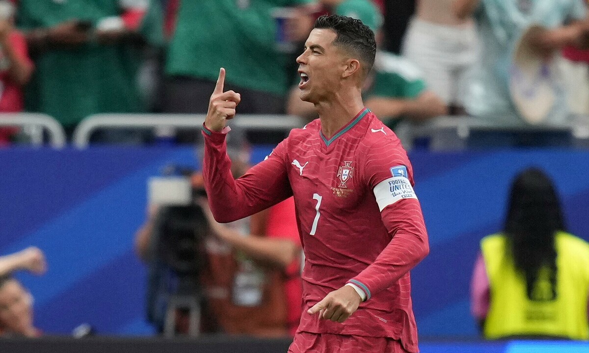 Ronaldo lập kỳ tích World Cup: Cơ hội vàng cho fan cá cược tại ABC8 - hình ảnh - abc8tiger.vip Ronaldo lập kỳ tích World Cup: Cơ hội vàng cho fan cá cược tại ABC8 - hình ảnh - abc8tiger.vip