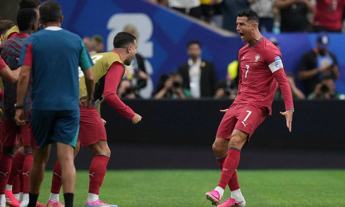 Ibrahimovic Chê Ronaldo: Ghi Bàn Vào Lưới Uzbekistan Không Phải Kỳ Tích Ở World Cup 2026 - hình ảnh - abc8tiger.vip
