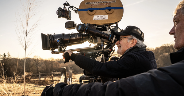 Bom tấn vừa ra mắt của Steven Spielberg gây tranh cãi: góc nhìn mới cho người chơi Việt - hình ảnh - abc8tiger.vip
