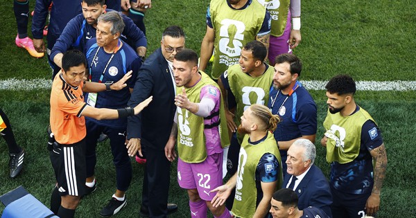 FIFA tức tốc điều chỉnh VAR sau hàng loạt tranh cãi, ứng dụng luôn trận Pháp thắng Ma Rốc: góc nhìn mới cho người chơi Việt - hình ảnh - abc8tiger.vip