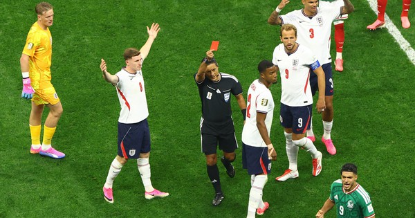 FIFA không cho Quansah hưởng ‘án treo’ như Balogun, đội tuyển Anh lao đao trước tứ kết: góc nhìn mới cho người chơi Việt - hình ảnh - abc8tiger.vip
