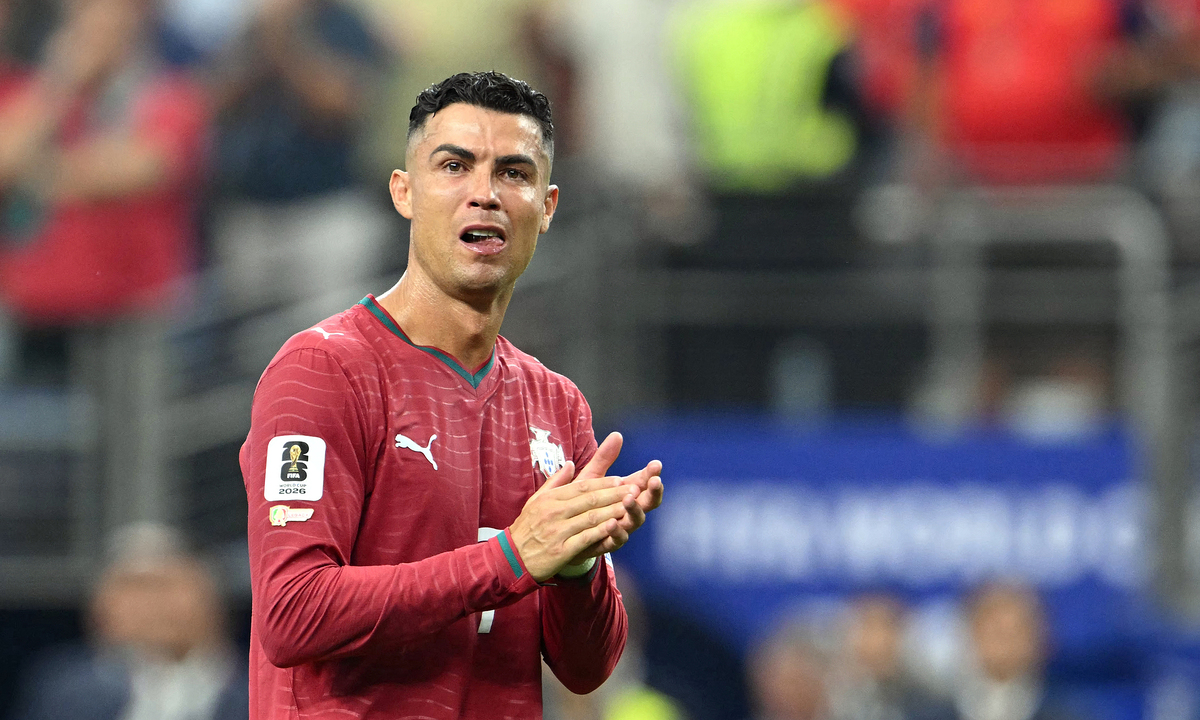 Ronaldo bật khóc chia tay World Cup 2026: Huyền thoại khép lại giấc mơ vàng - hình ảnh - abc8tiger.vip